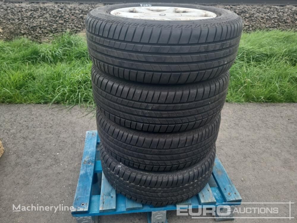 Bridgestone 195/60R15 Tyres with Rims to suit Ford (4 of) neumático para cargadora de rueda